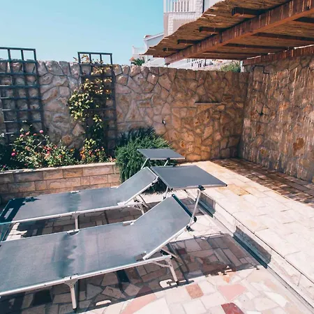 Okrug Gornji 3 Апартаменты *